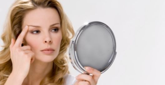 20% van de vrouwen die een facelift hebben ondergaan, vereisen na 5 uur een tweede operatie